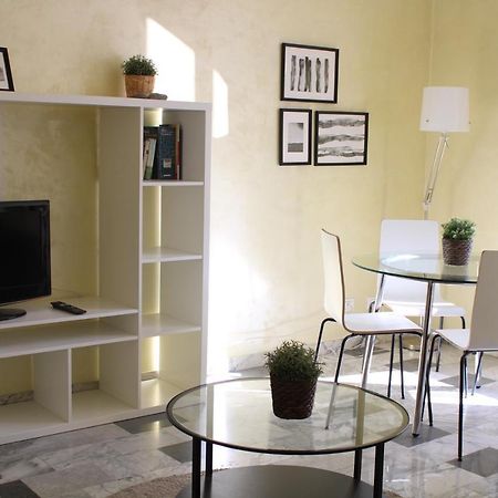 Appartamento Re Di Roma/Cozy Flat For Six Persons מראה חיצוני תמונה